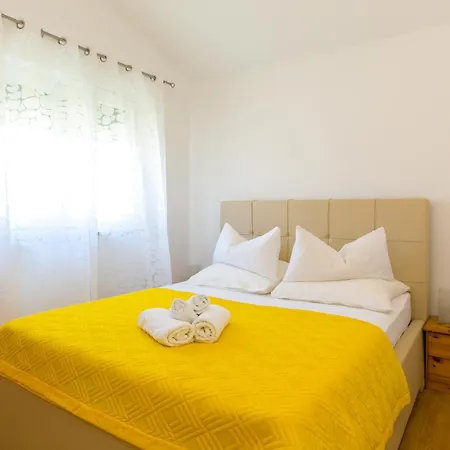 Radic - A1 First Floor - Mpolo Medulin