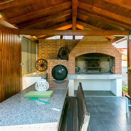 Apartment Radic - A1 First Floor - Mpolo *