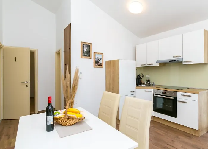 Radic - A1 First Floor - Mpolo * Medulin